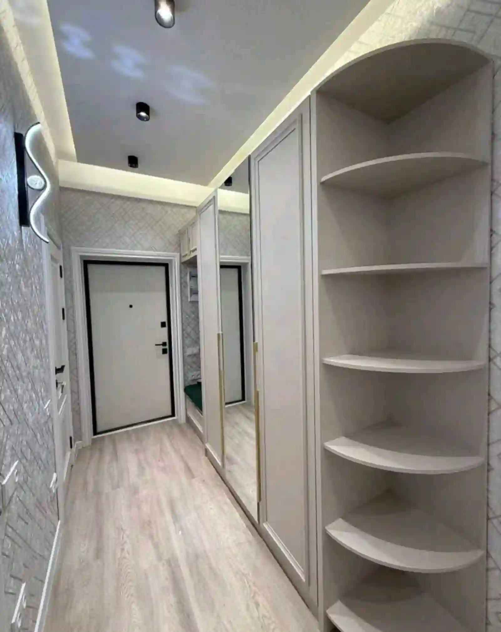 2-к квартира, 8 этаж, 58 м², Худжанд