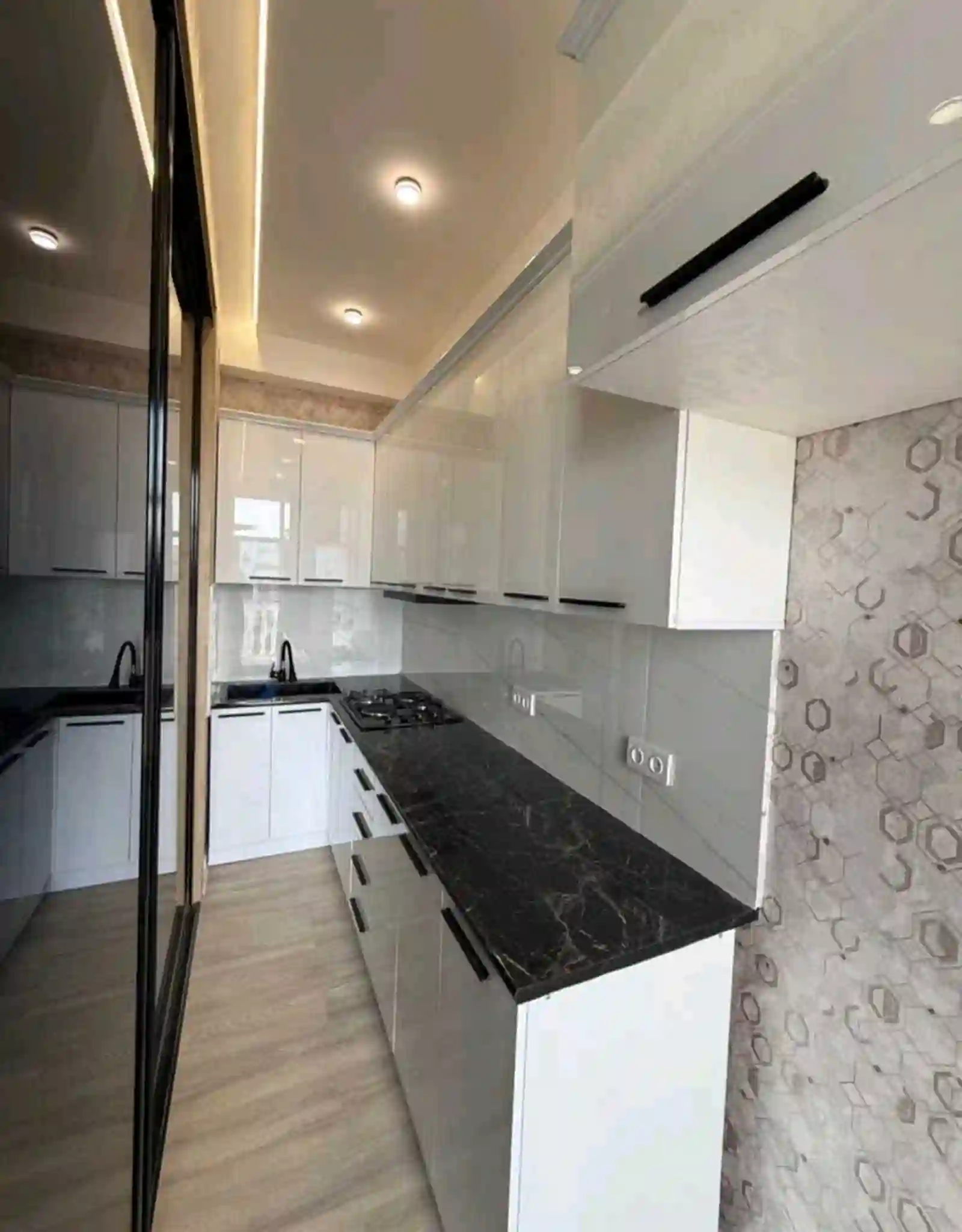 2-к квартира, 8 этаж, 58 м², Худжанд