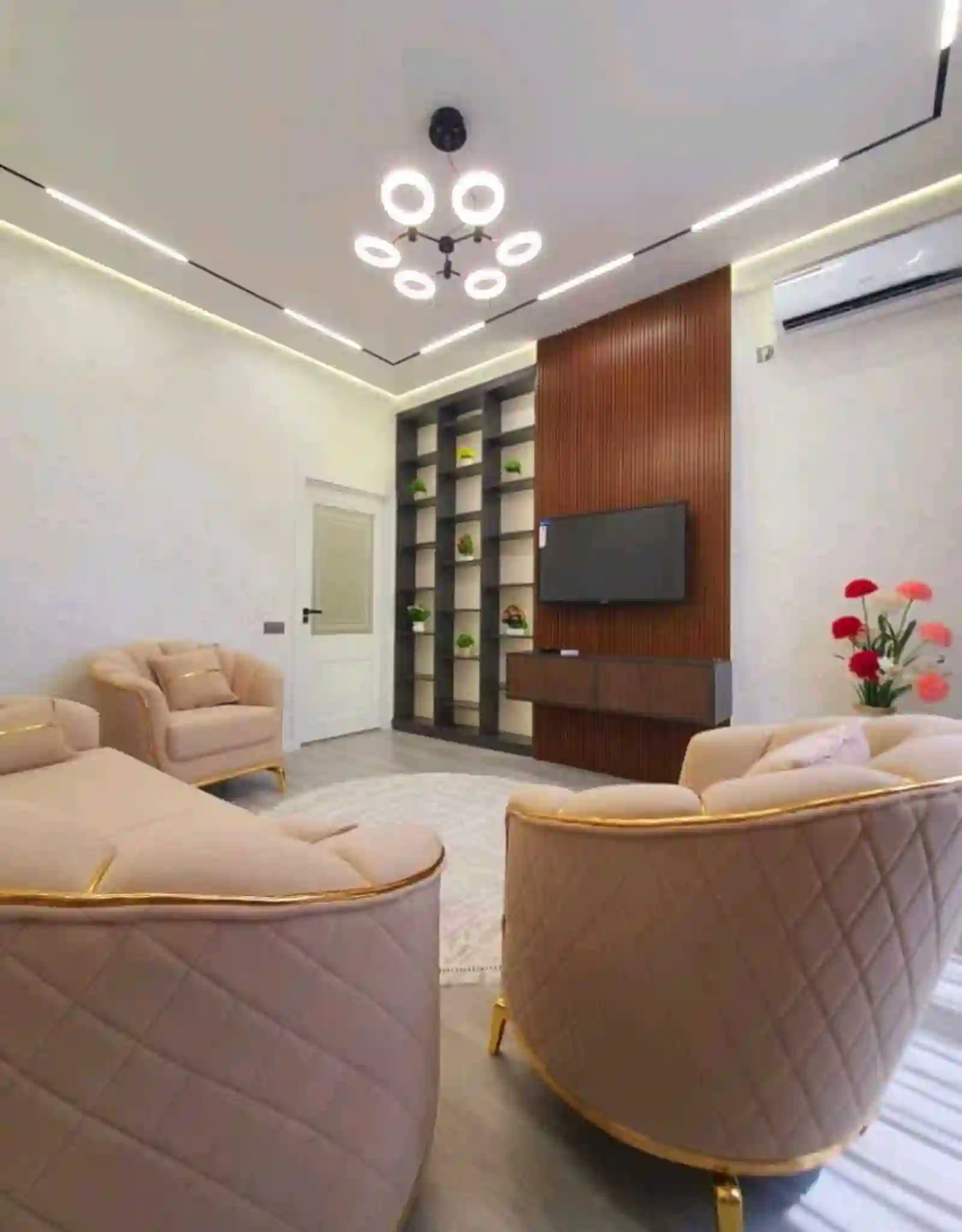 2-к квартира, 8 этаж, 49 м², Худжанд