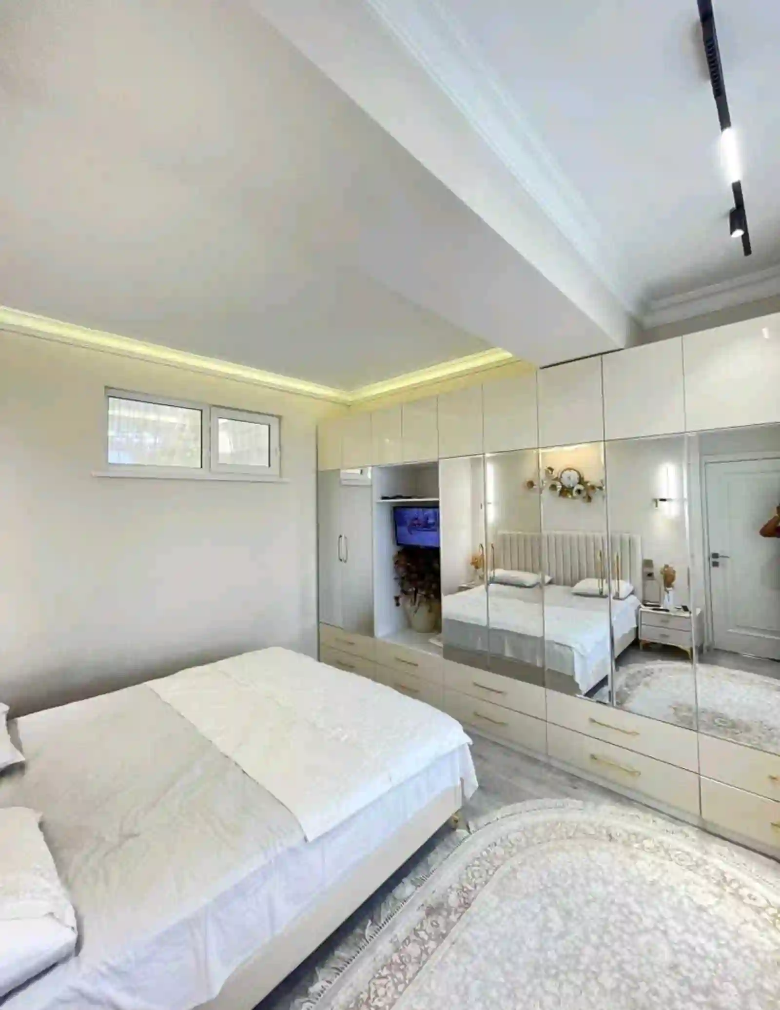 3-к квартира, 6 этаж, 90 м², Худжанд