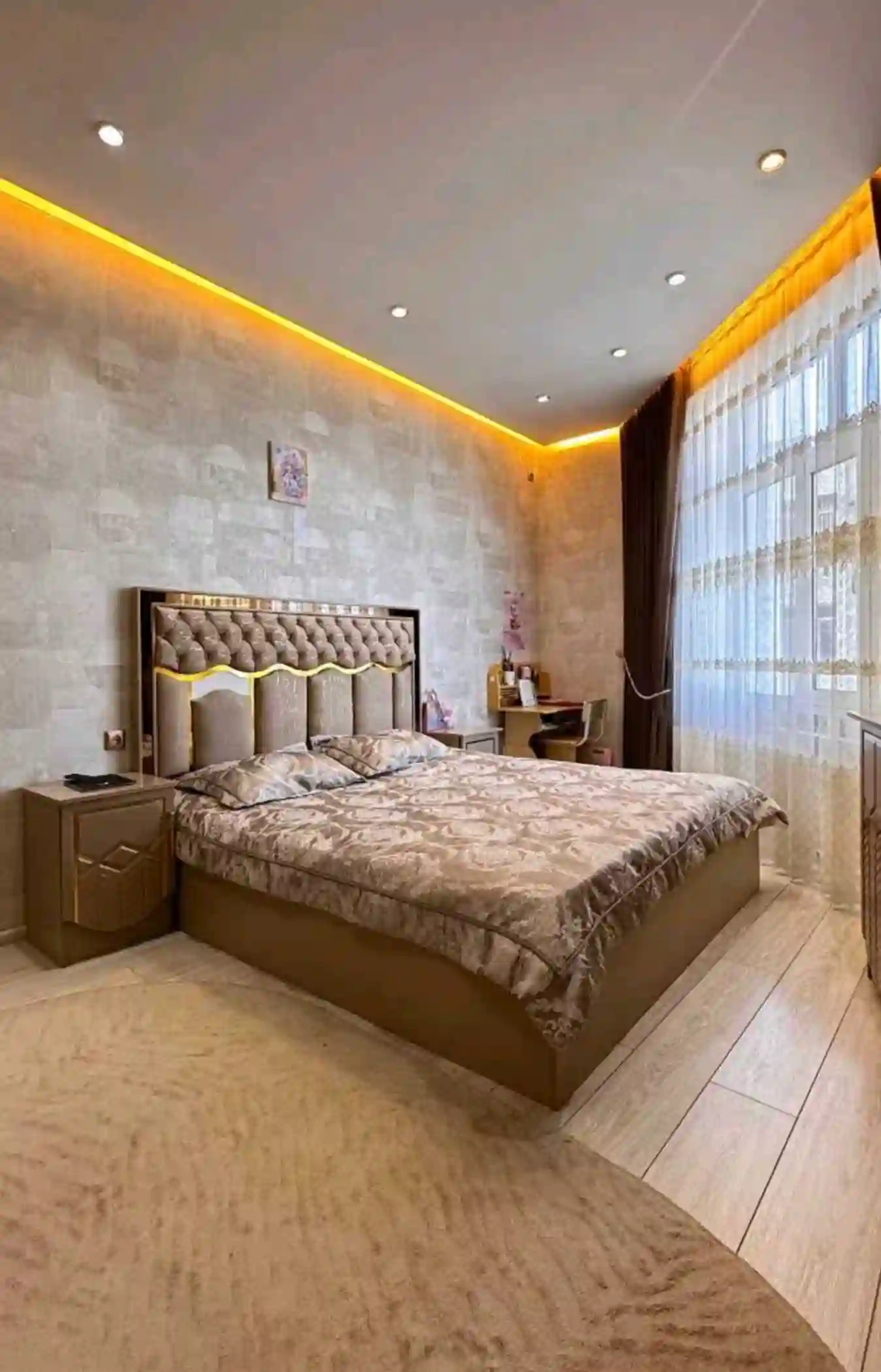 2-к квартира, 17 этаж, 73 м², Фирдавси