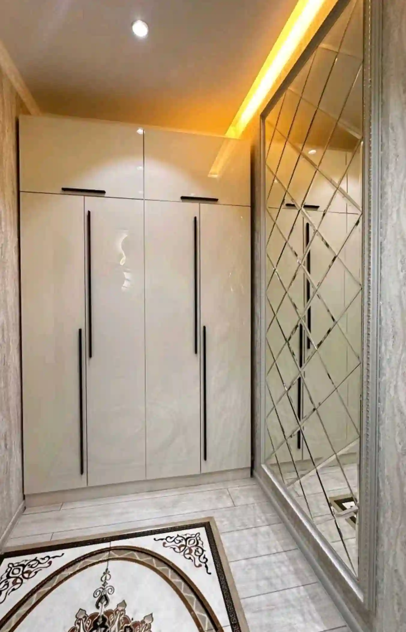 2-к квартира, 17 этаж, 73 м², Фирдавси