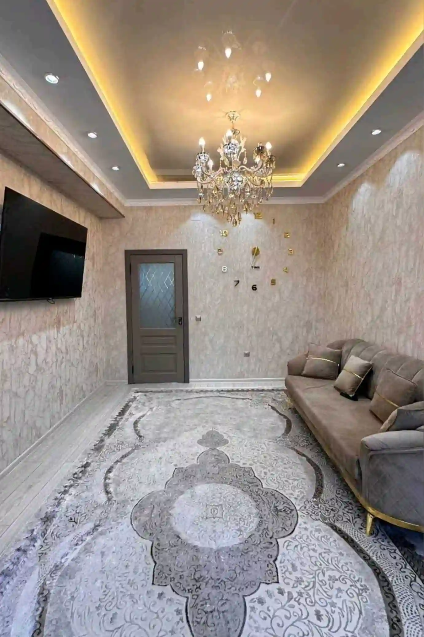 2-к квартира, 17 этаж, 73 м², Фирдавси