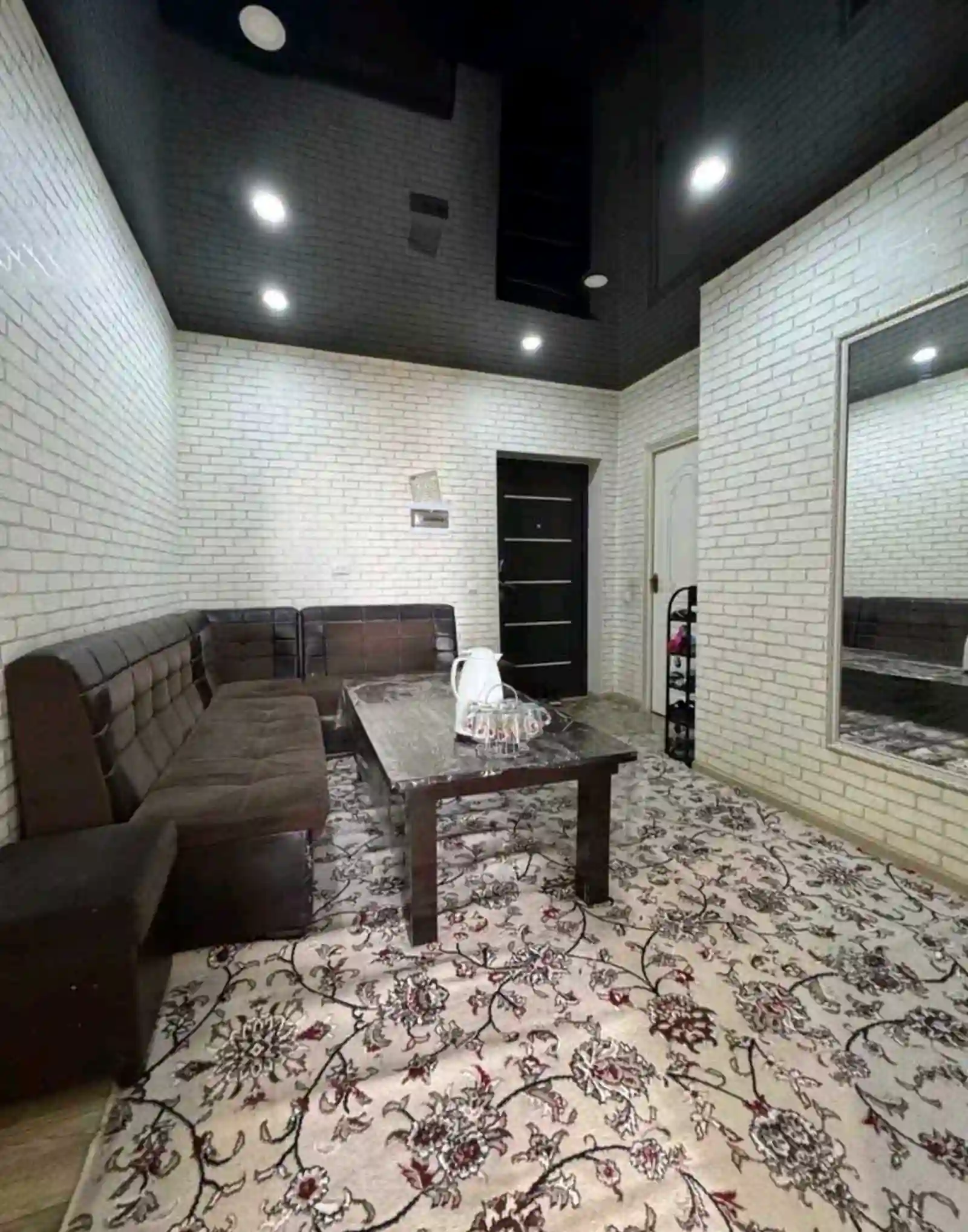 3-к квартира, 7 этаж, 65 м², Фирдавси