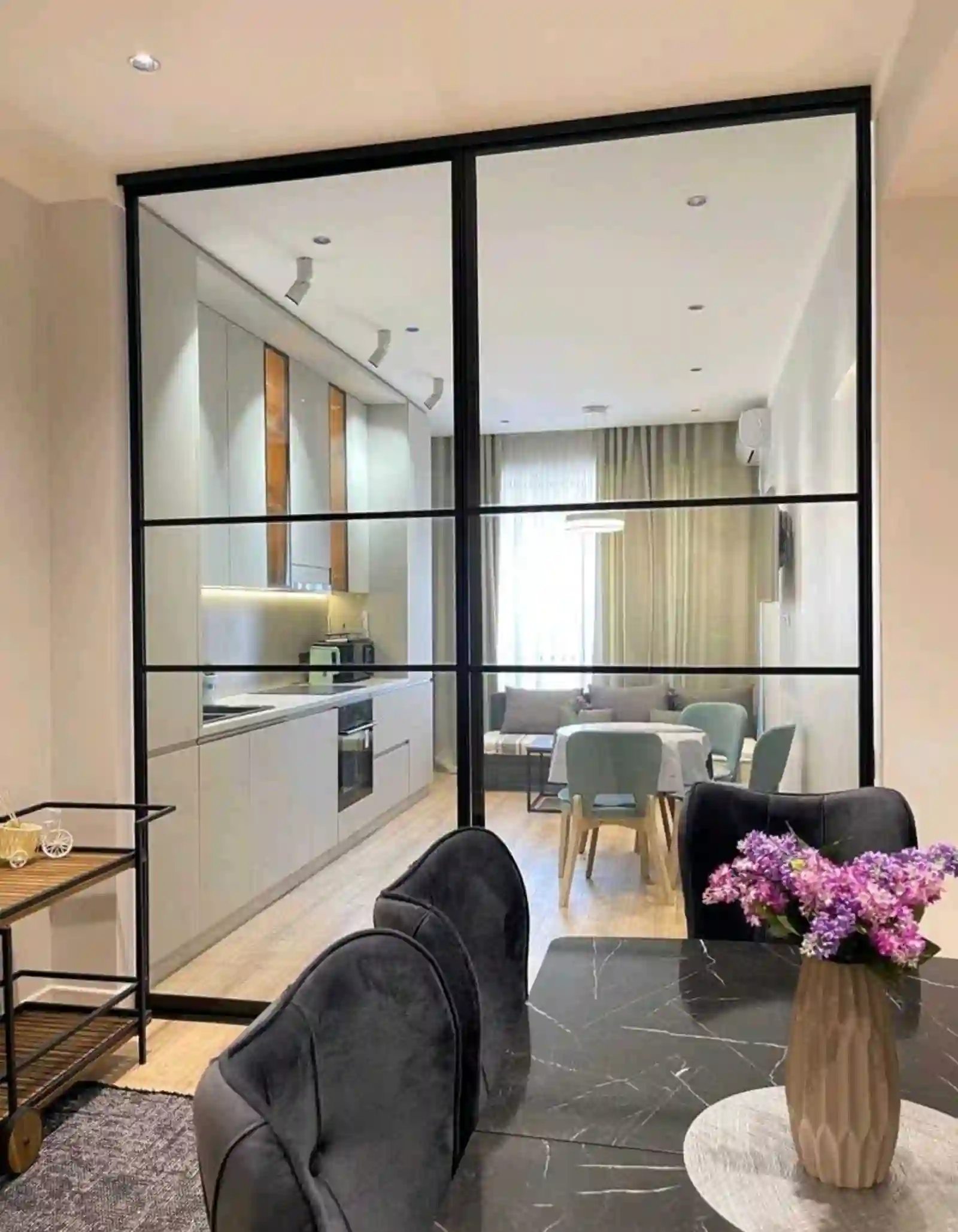 2-к квартира, 17 этаж, 73 м², Шохмансур
