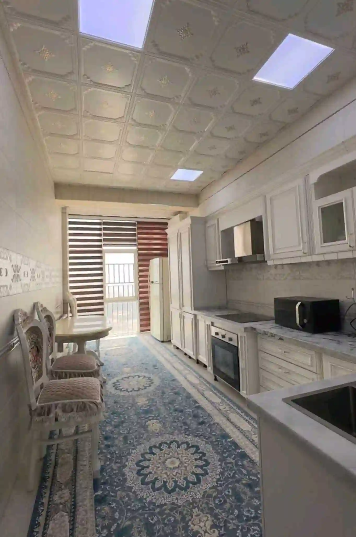 3-к квартира, 19 этаж, 128 м², Шохмансур