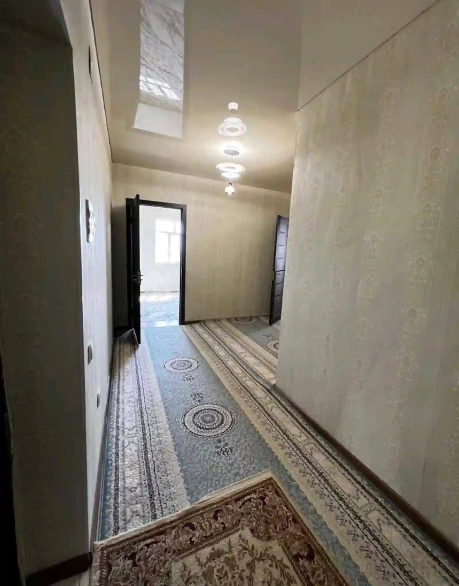 2-к квартира, 4 этаж, 58 м², Фирдавси