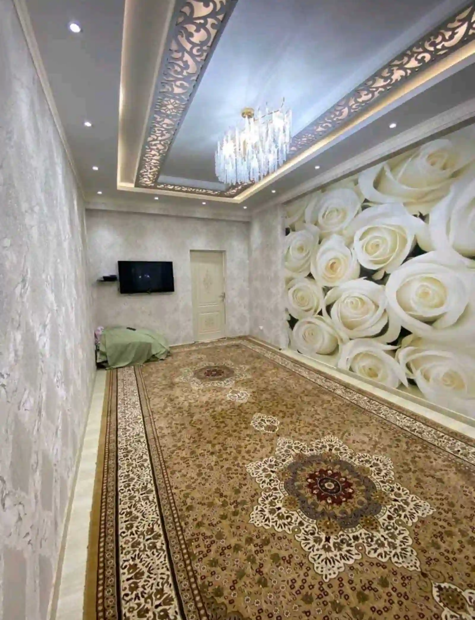 2-к квартира, 7 этаж, 94 м², Фирдавси