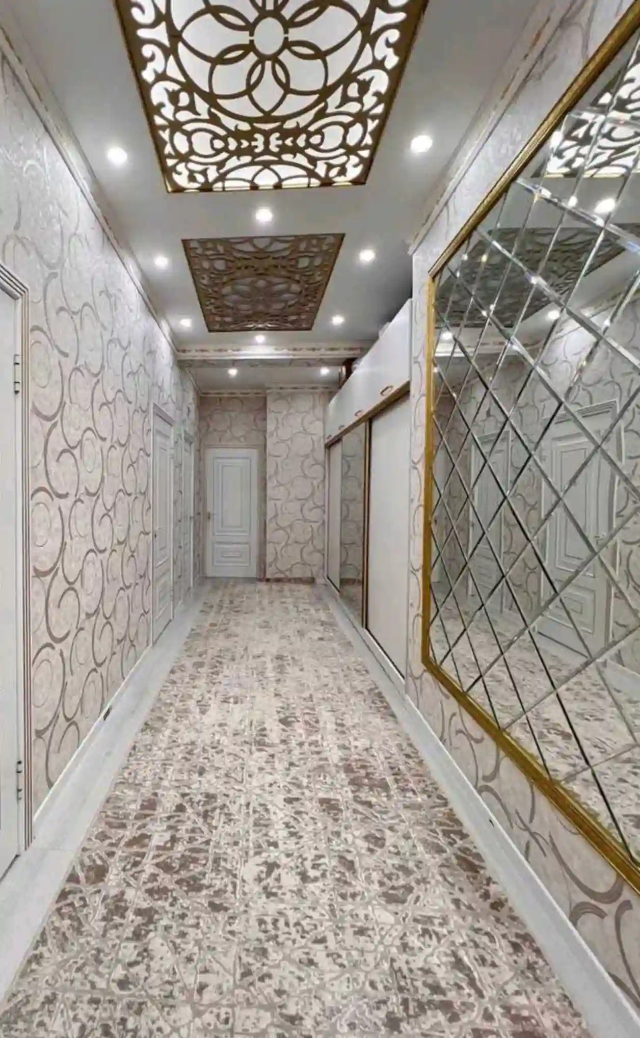 3-к квартира, 3 этаж, 103 м², Сино