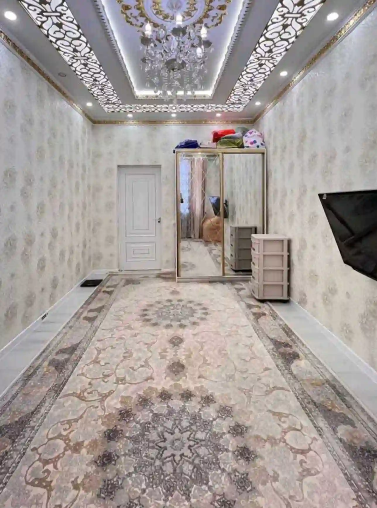 3-к квартира, 3 этаж, 103 м², Сино