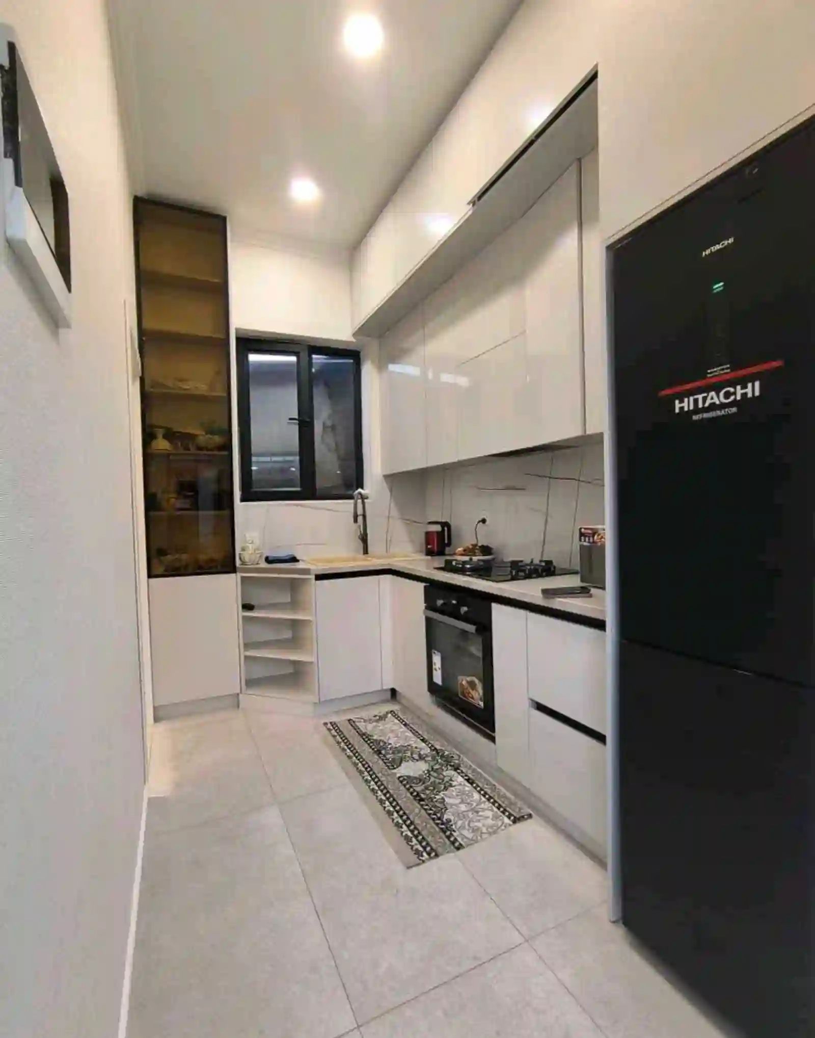 2 этажный, 5-комн. дом, 204 м², 4 соток, Фирдавси