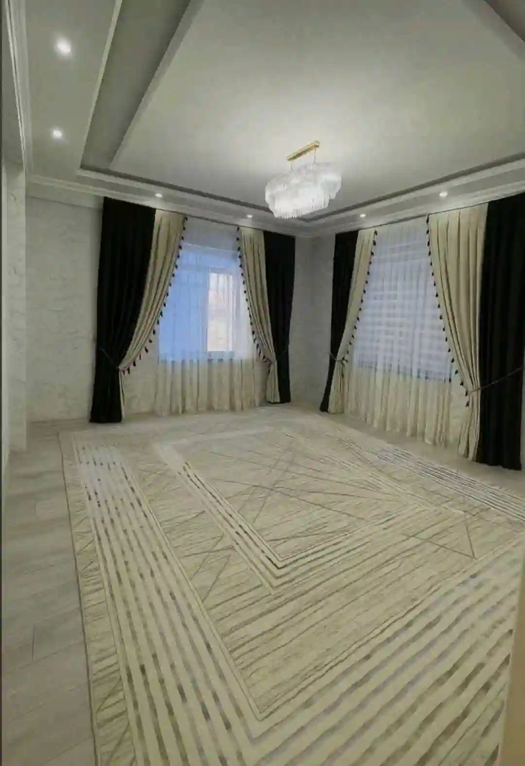 3-к квартира, 1 этаж, 106 м², Сино
