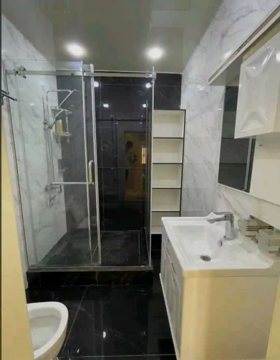 3-к квартира, 1 этаж, 106 м², Сино
