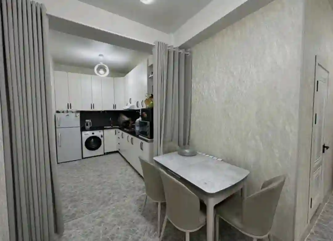 2-к квартира, 17 этаж, 73 м², Сино