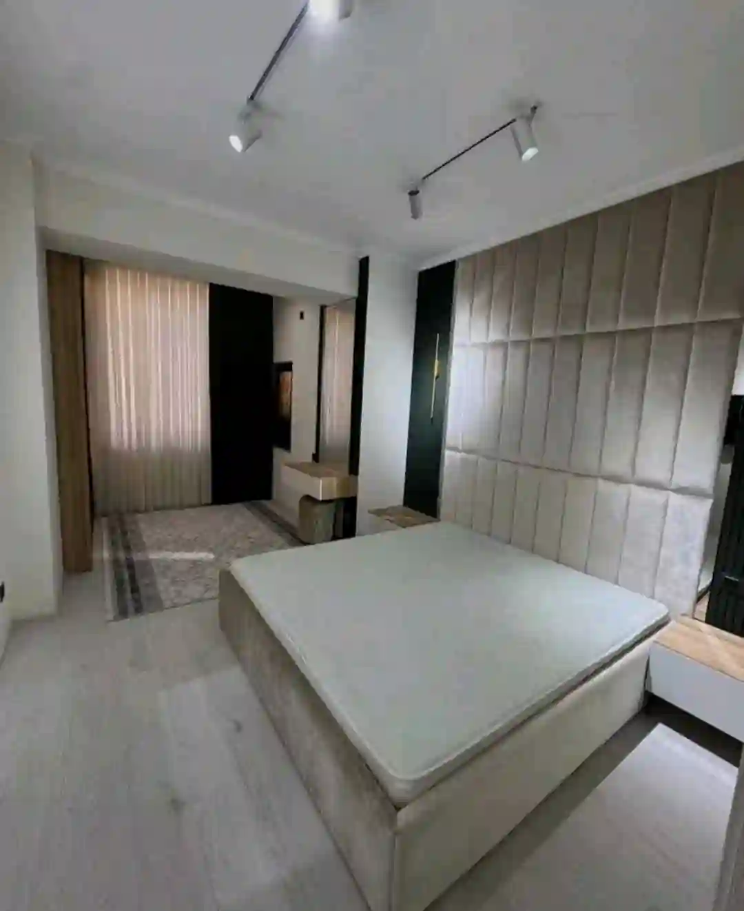 3-к квартира, 10 этаж, 105 м², Шохмансур