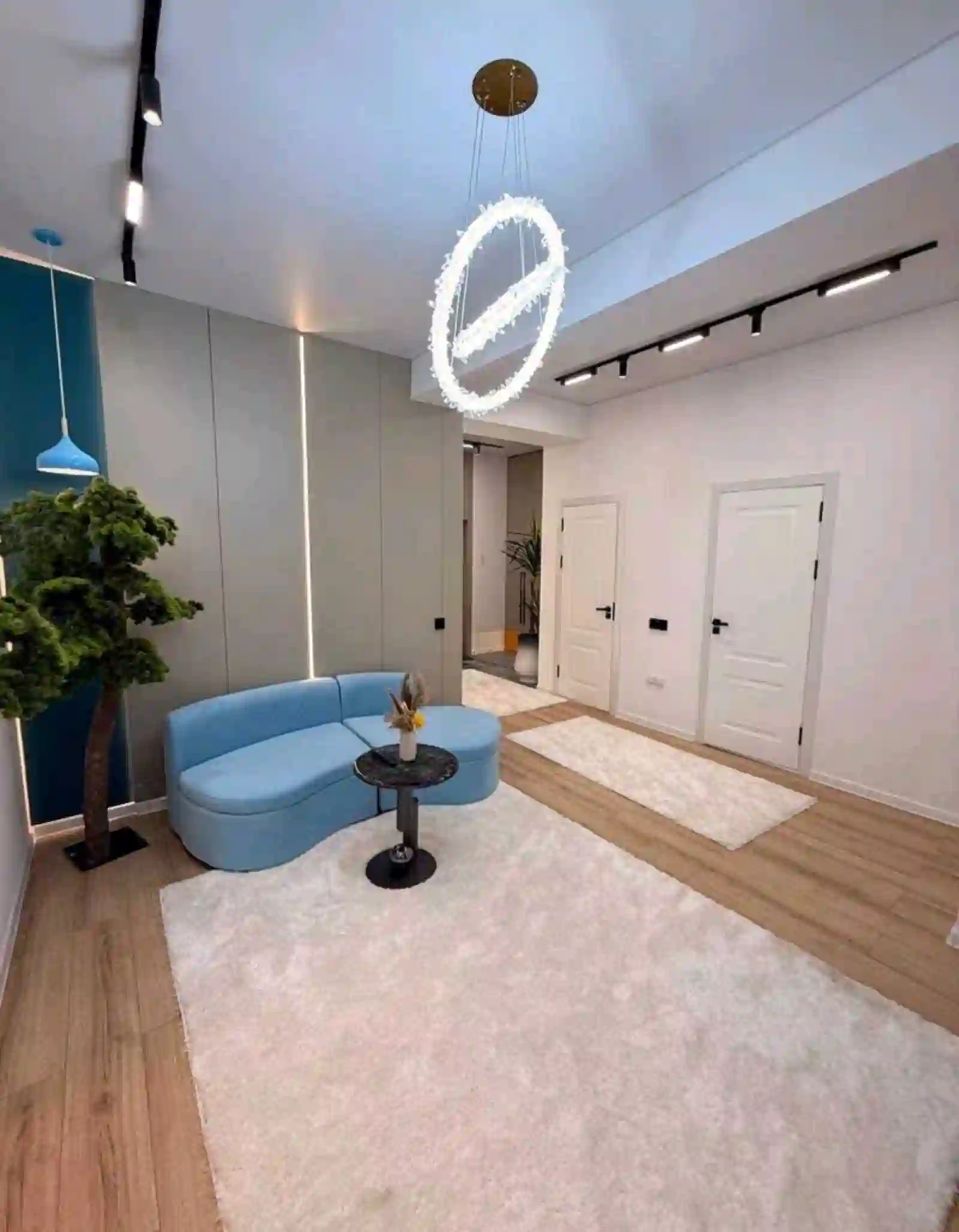 3-к квартира, 11 этаж, 92 м², Исмоил Сомони