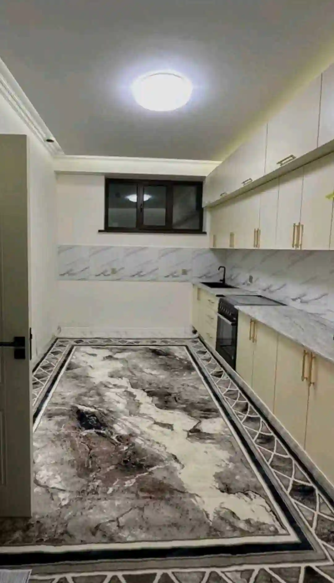 3-к квартира, 2 этаж, 89 м², Сино