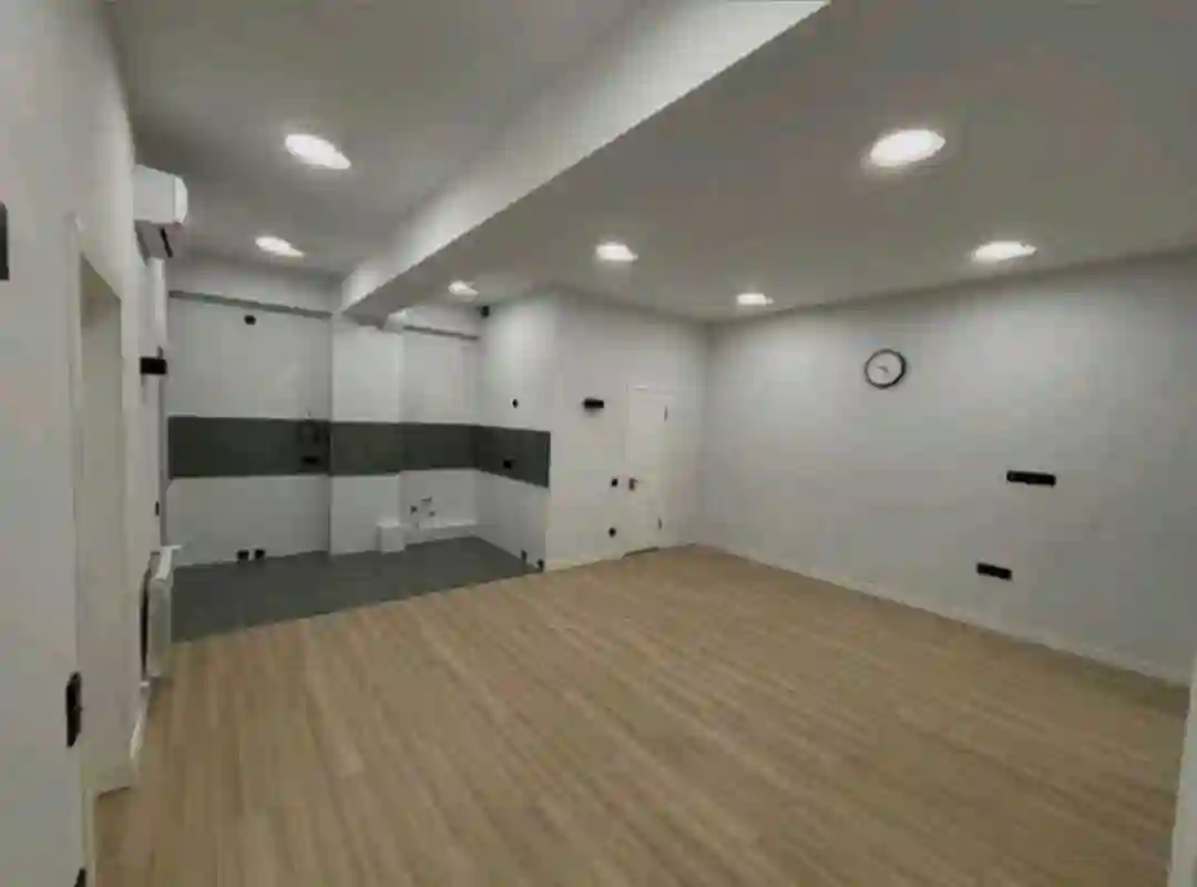 2-к квартира, 10 этаж, 68 м², Исмоил Сомони