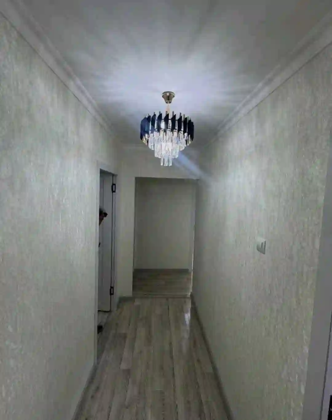 4-к квартира, 3 этаж, 78 м², Фирдавси