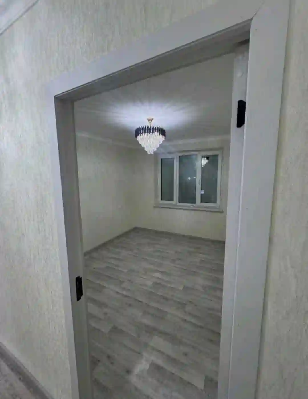 4-к квартира, 3 этаж, 78 м², Фирдавси