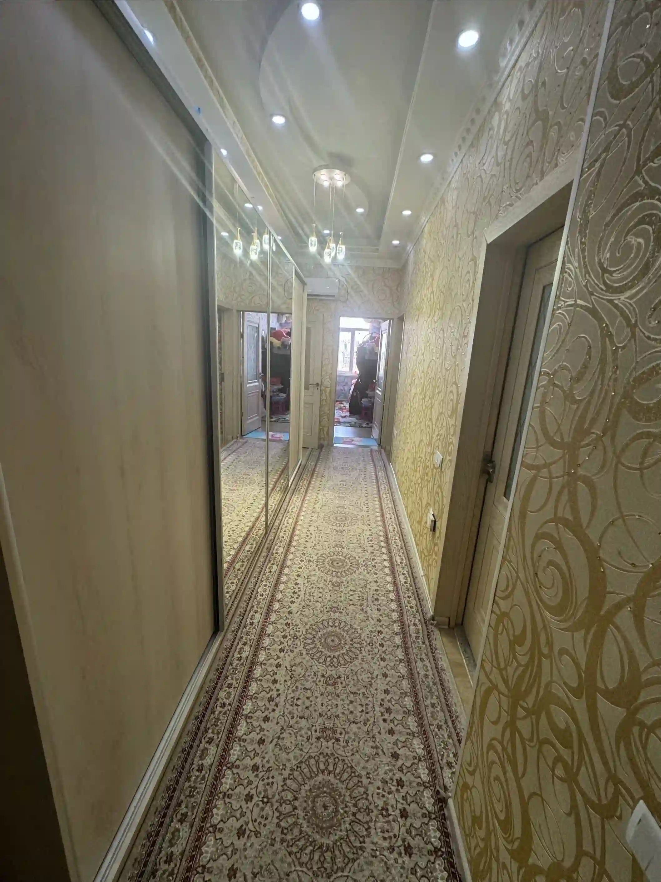 3-к квартира, 11 этаж, 71 м², шохмансур