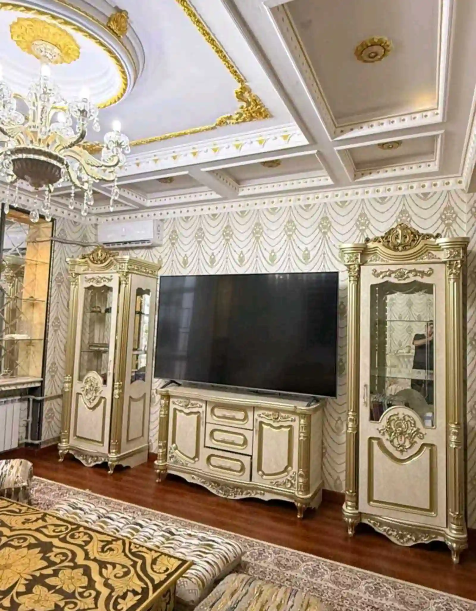 3-к квартира, 19 этаж, 138 м², Шохмансур