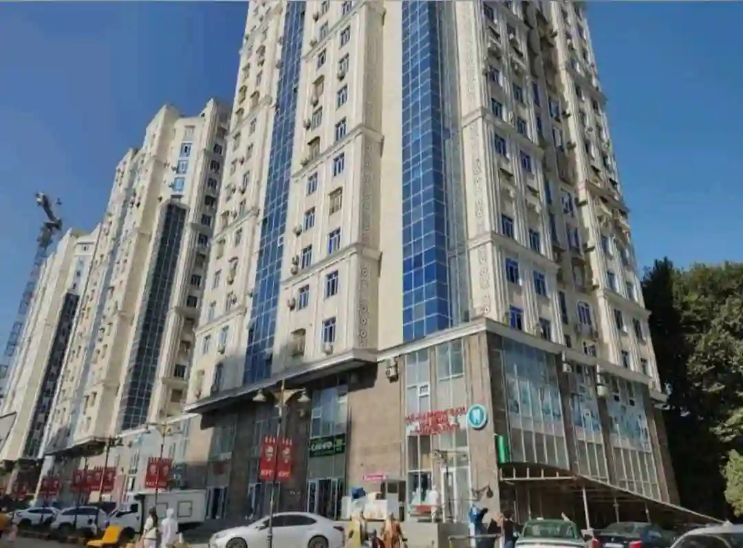 3-к квартира, 12 этаж, 107 м², Фирдавси