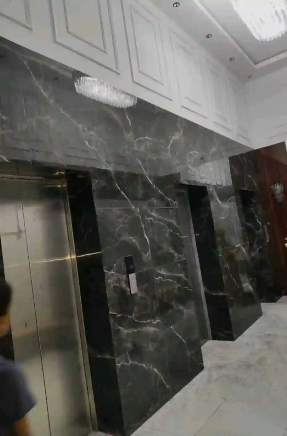 3-к квартира, 12 этаж, 107 м², Фирдавси
