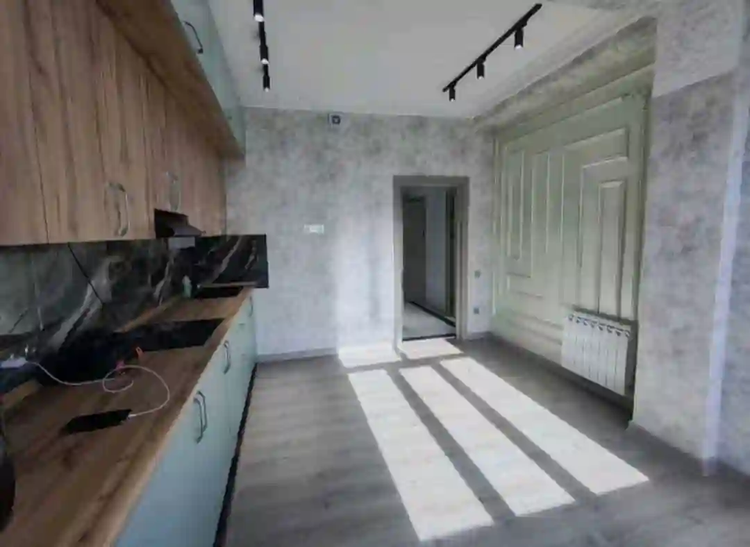 3-к квартира, 12 этаж, 107 м², Фирдавси