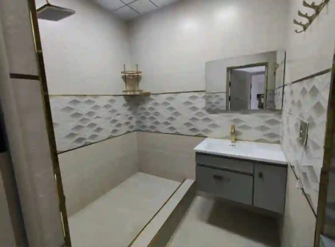 3-к квартира, 12 этаж, 107 м², Фирдавси