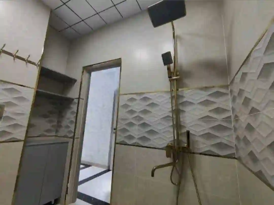 3-к квартира, 12 этаж, 107 м², Фирдавси