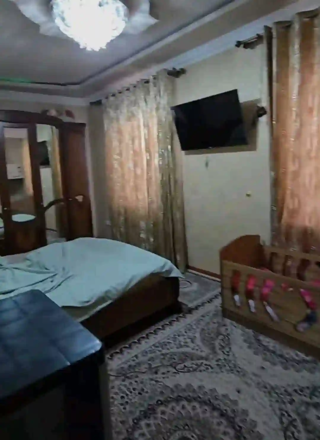 1 этажный, 5-комн. дом, 120 м², 10 соток, Сино