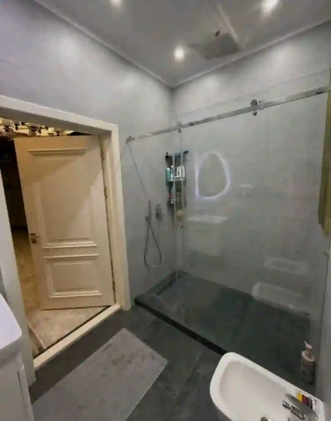 2-к квартира, 15 этаж, 80 м², Шохмансур