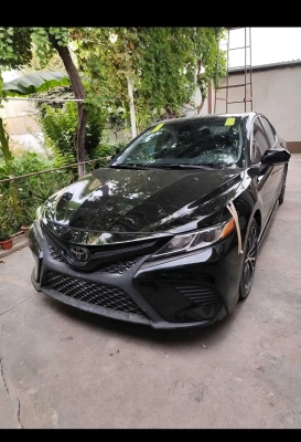 Toyota Camry 2019