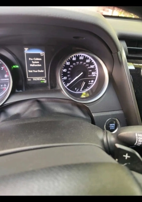 Toyota Camry 2019