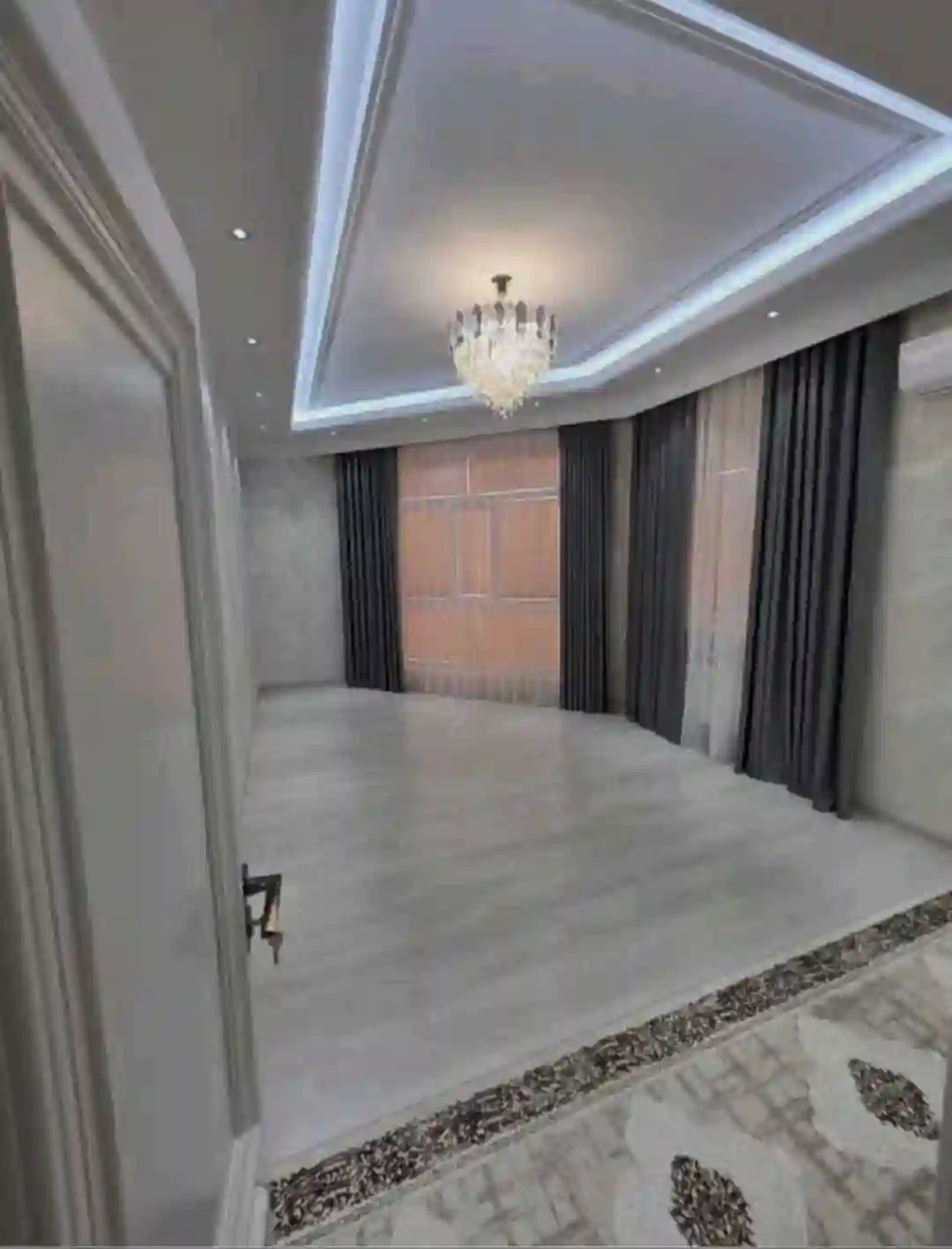 3-к квартира, 15 этаж, 130 м², Фирдавси