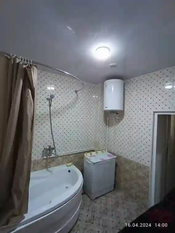 4-к квартира, Цокольный этаж, 100 м², Квартал Бахор 1Б