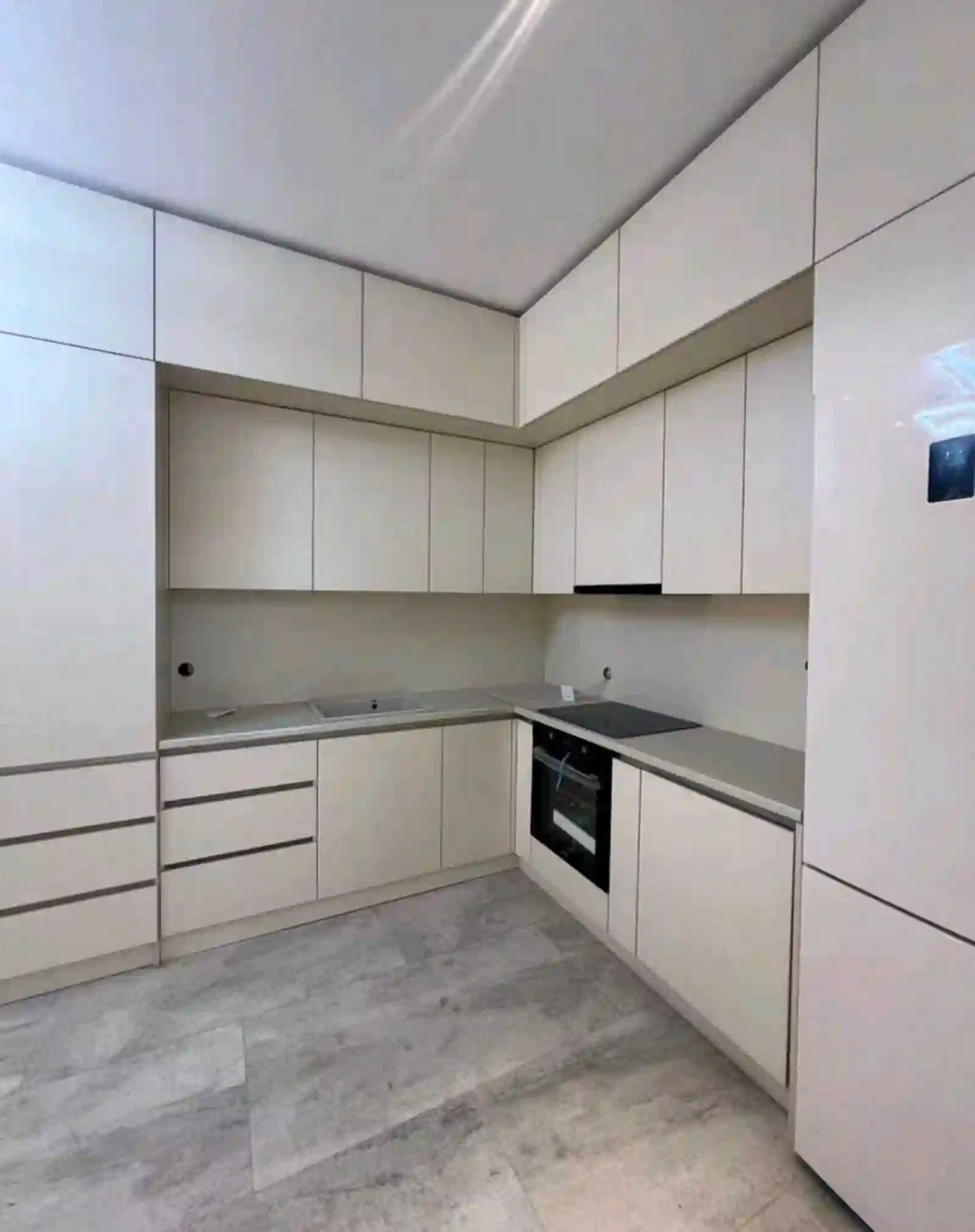3-к квартира, 16 этаж, 90 м², Шохмансур