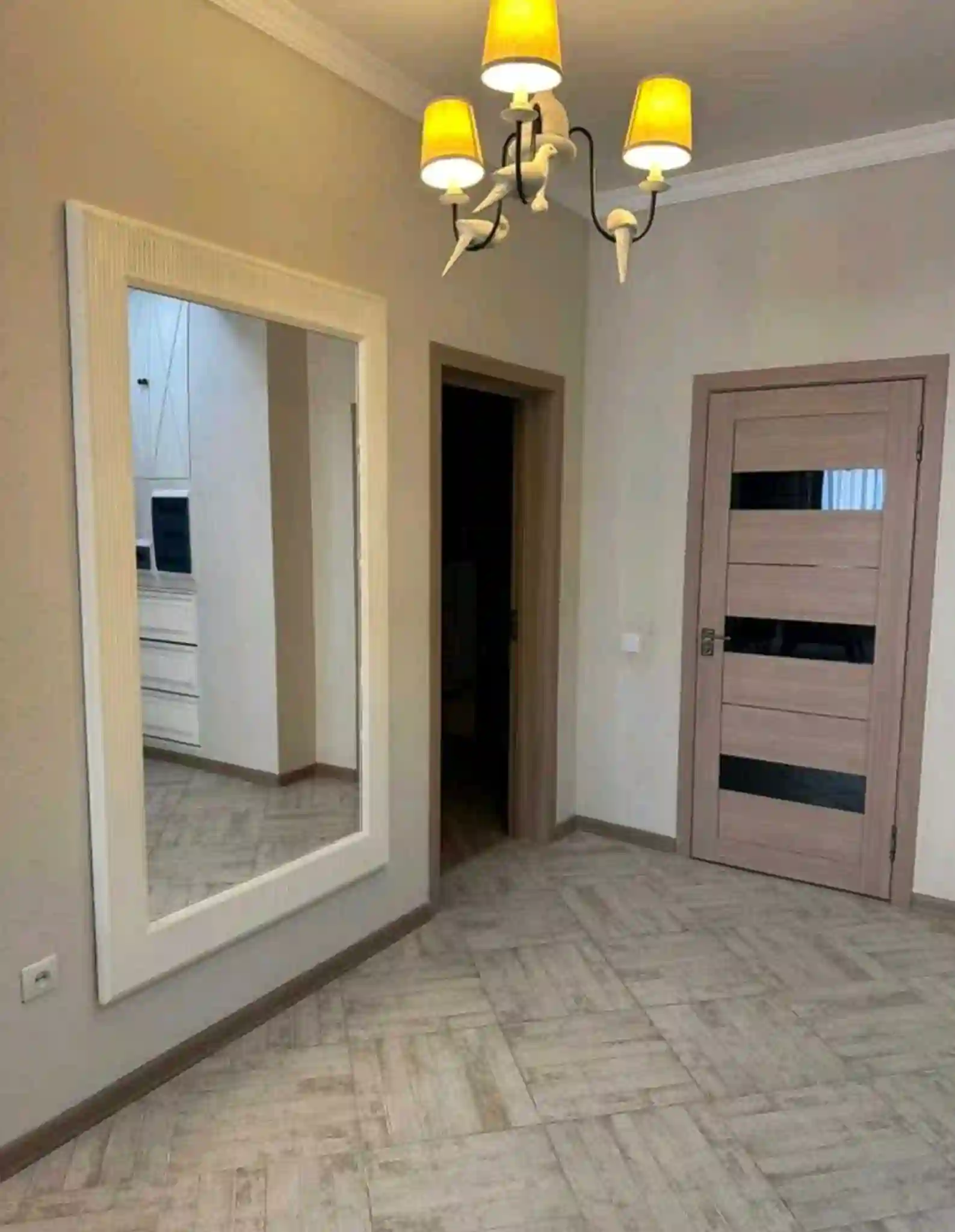3-к квартира, 13 этаж, 103 м², Исмоил Сомони