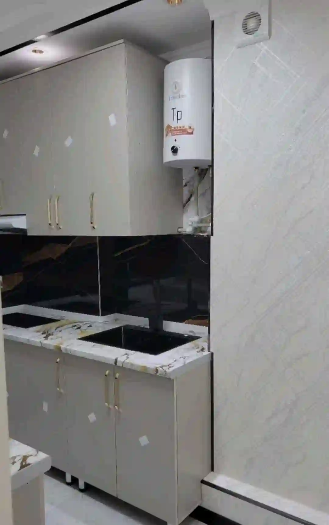 2-к квартира, 9 этаж, 68 м², Фирдавси