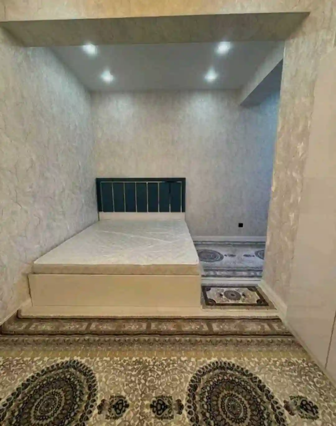 3-к квартира, 9 этаж, 120 м², Фирдавси