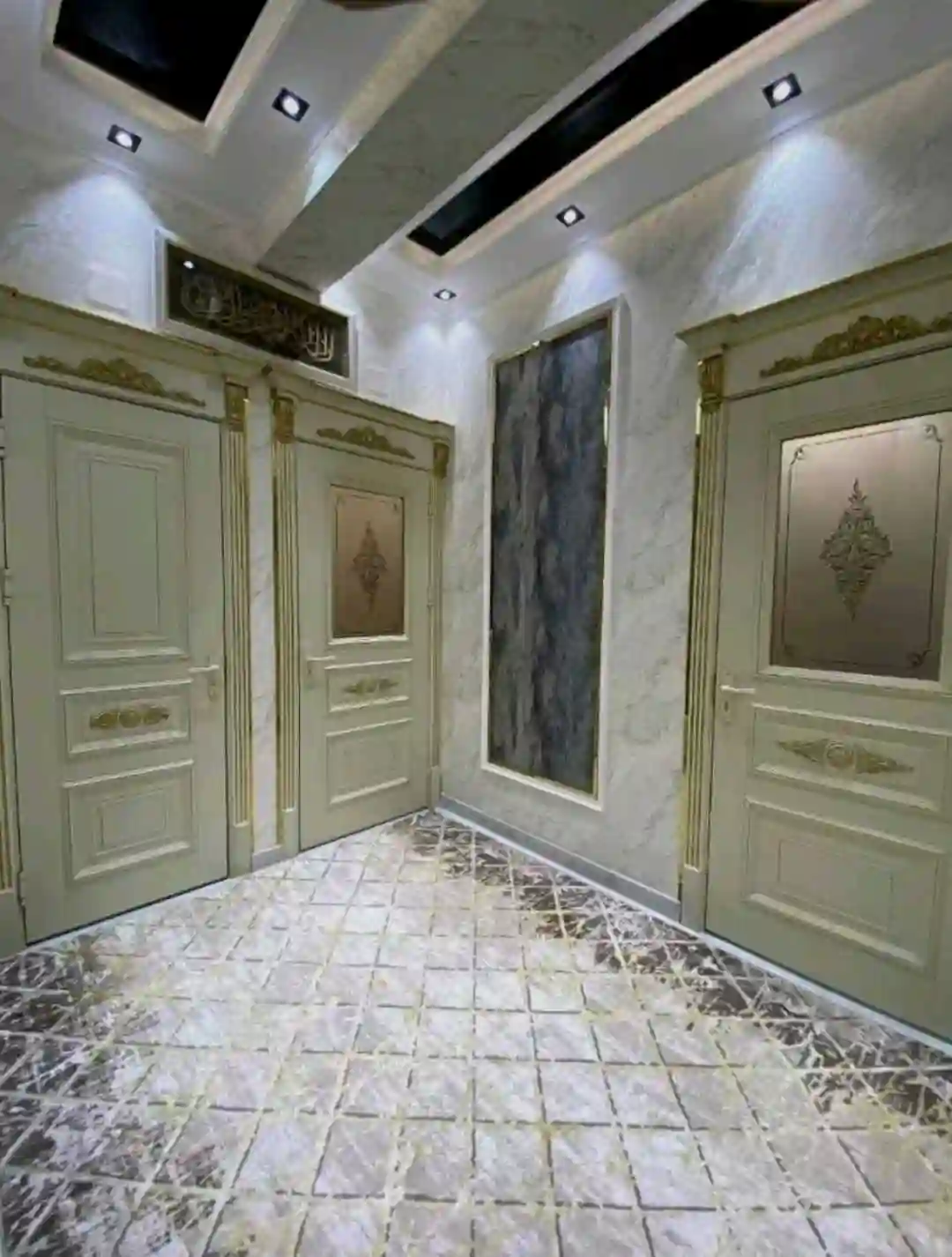 3-к квартира, 10 этаж, 77 м², Исмоил Сомони