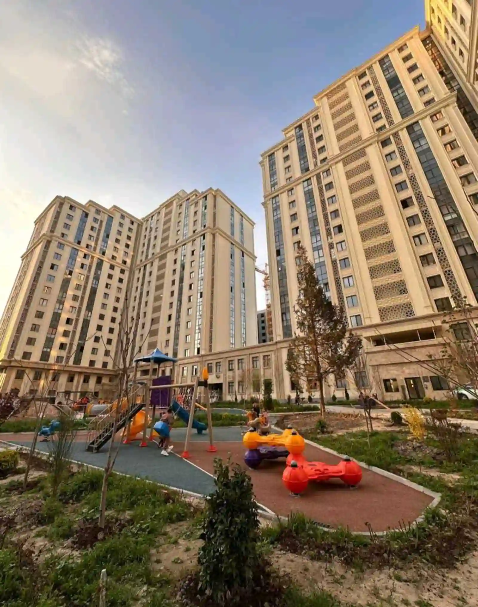 3-к квартира, 14 этаж, 136 м², Шохмансур