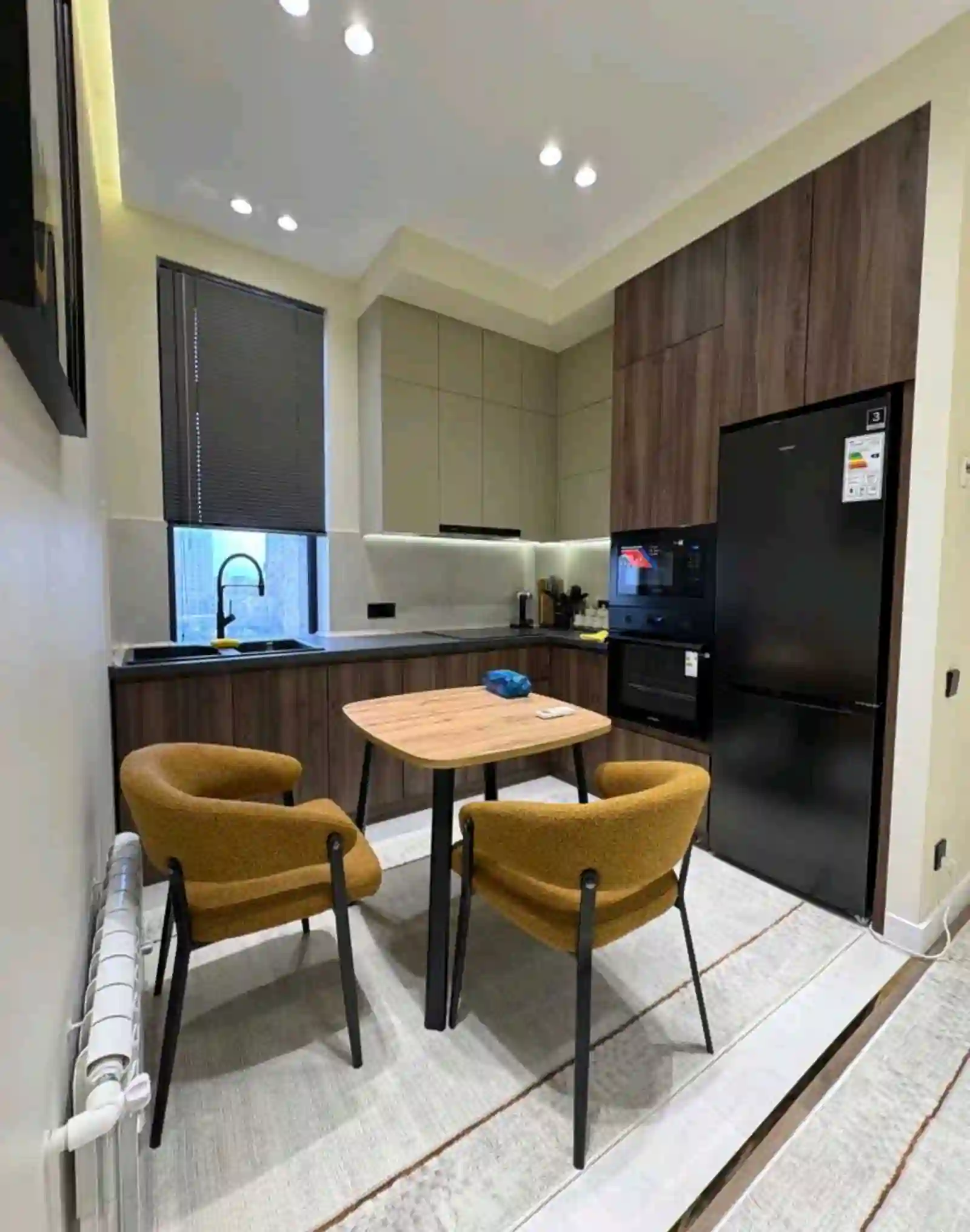 2-к квартира, 6 этаж, 65 м², Фирдавси