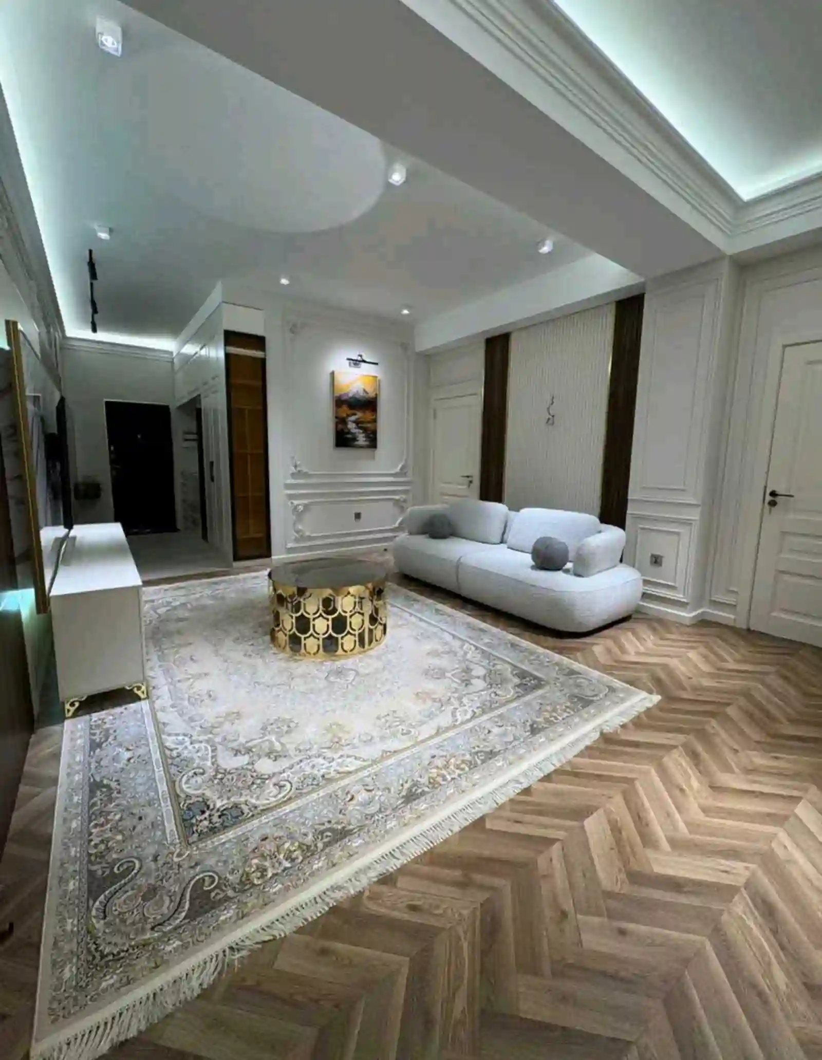 3-к квартира, 3 этаж, 110 м², Исмоил Сомони