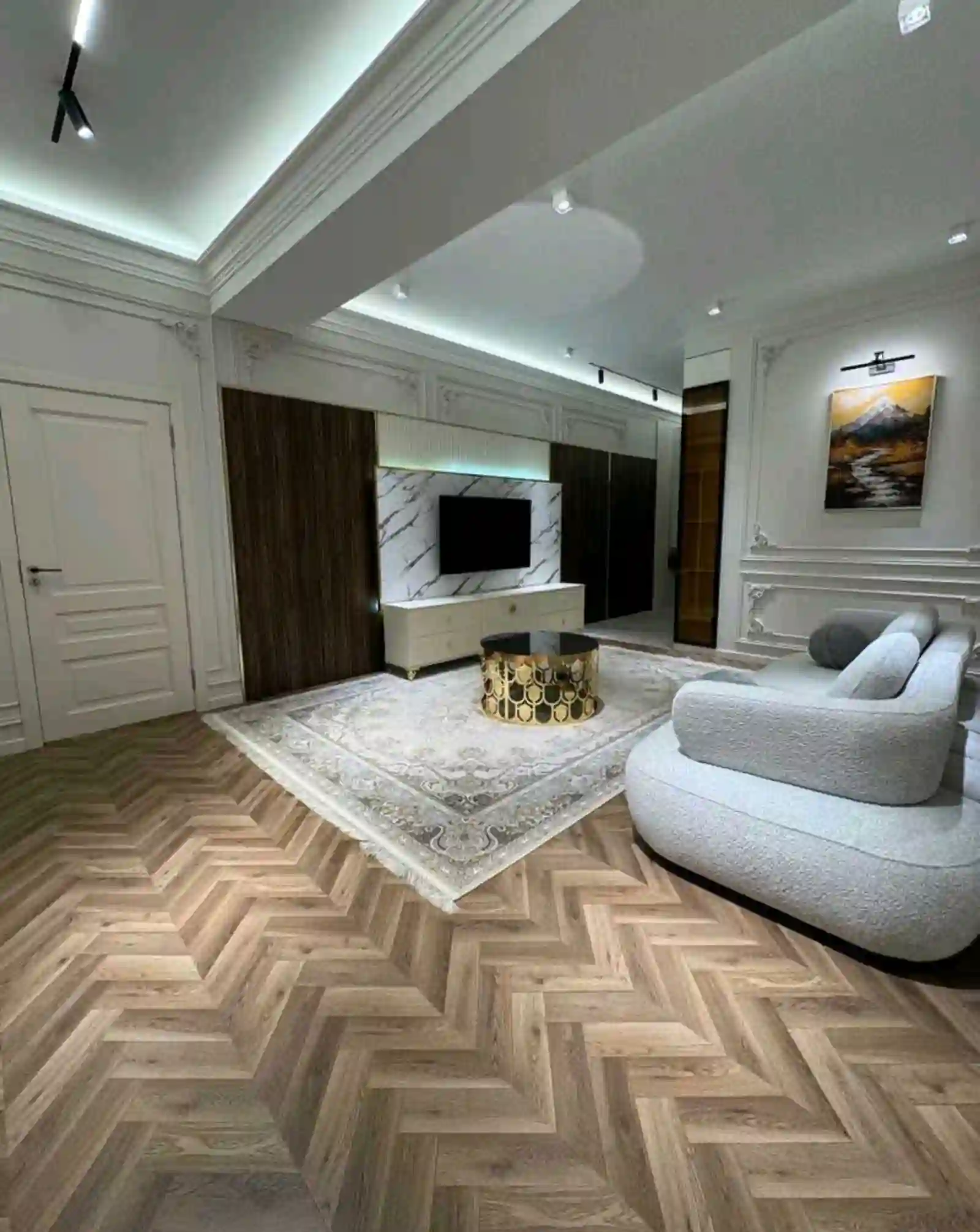 3-к квартира, 3 этаж, 110 м², Исмоил Сомони