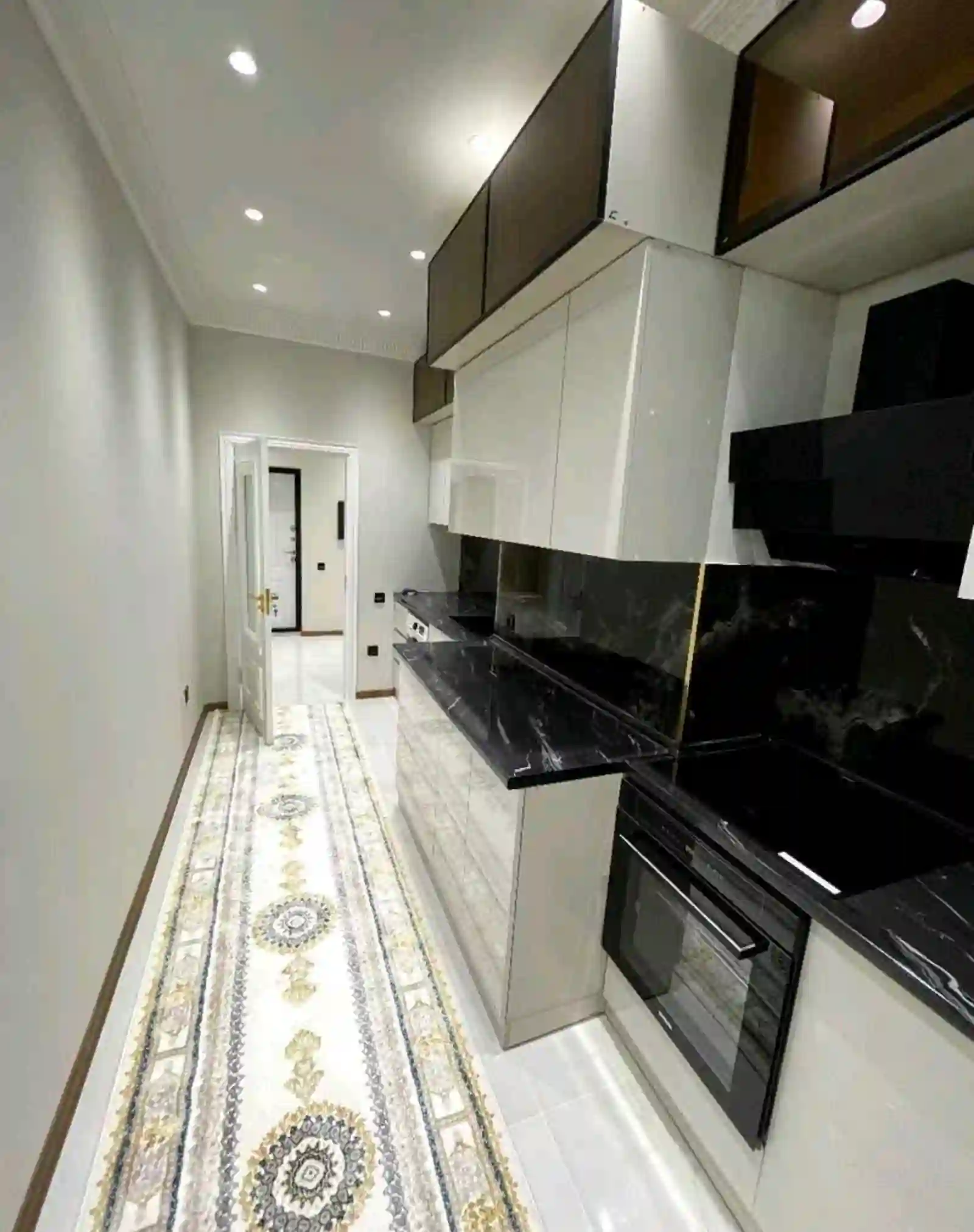 3-к квартира, 11 этаж, 75 м², Исмоил Сомони