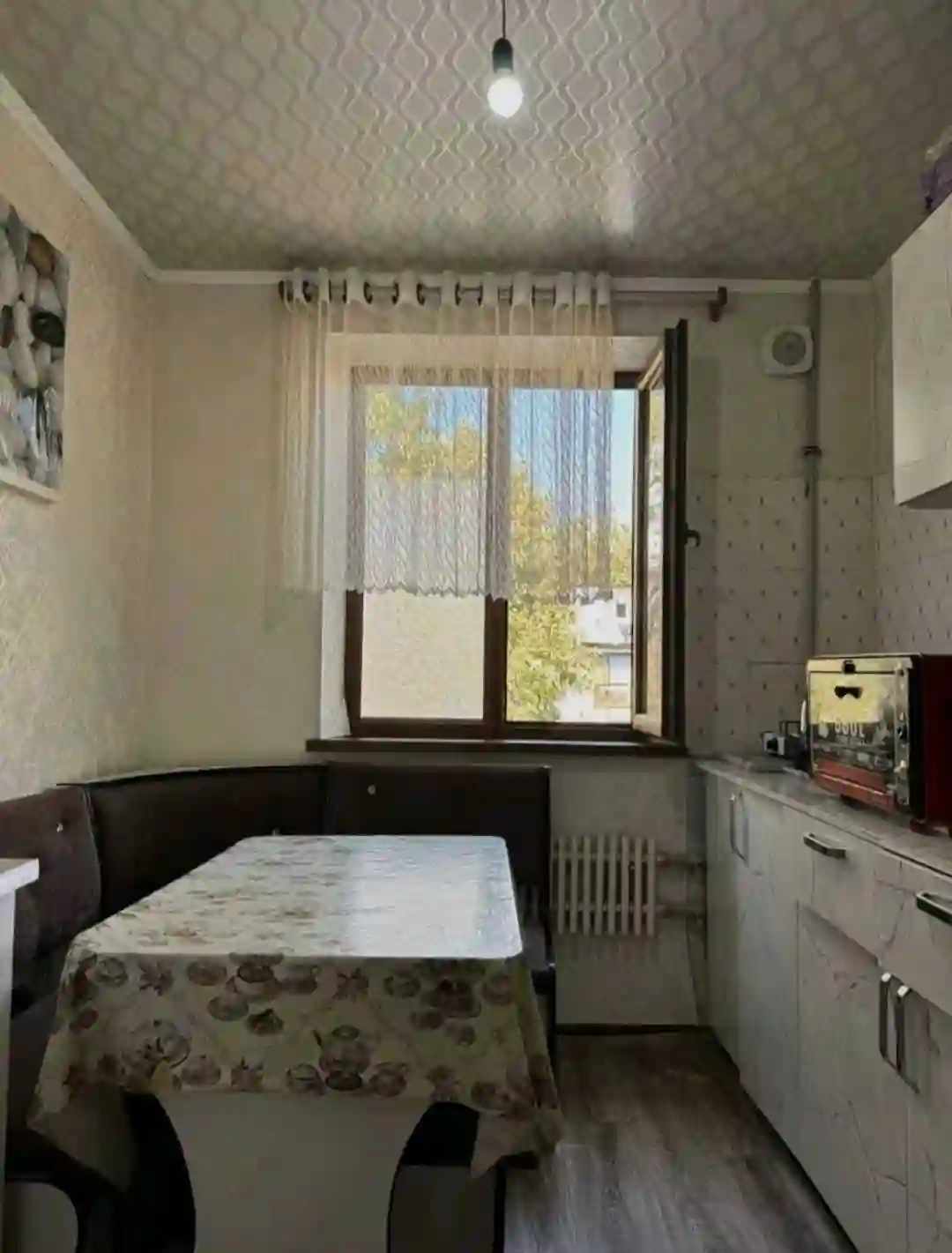 3-к квартира, 3 этаж, 46 м², Сино