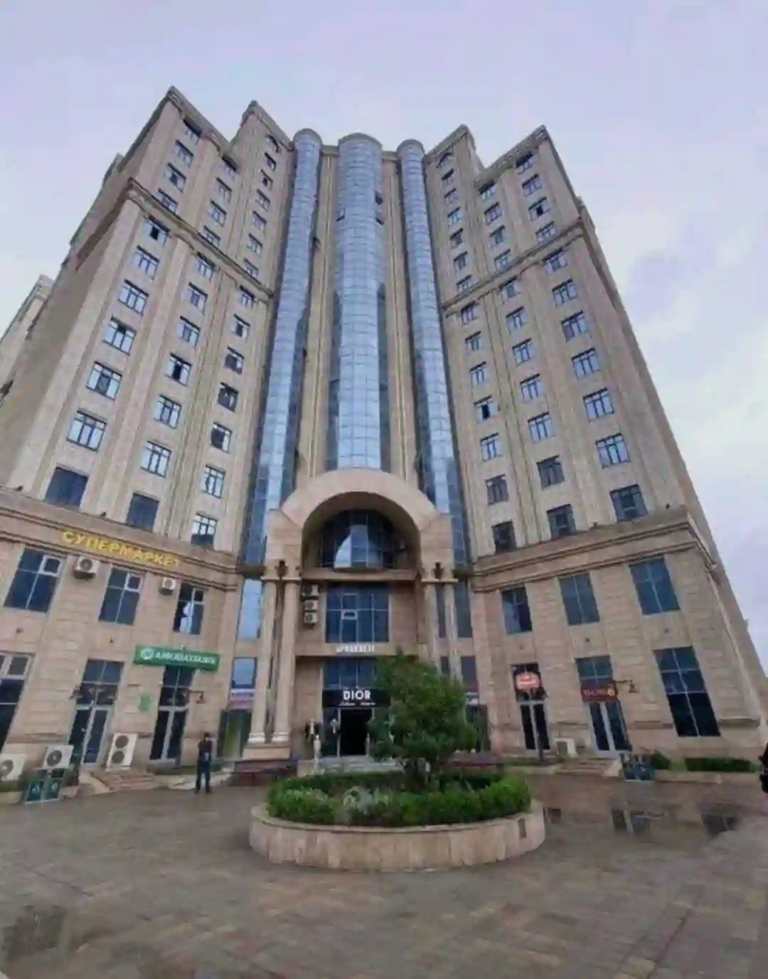 2-к квартира, 17 этаж, 35 м², Шохмансур