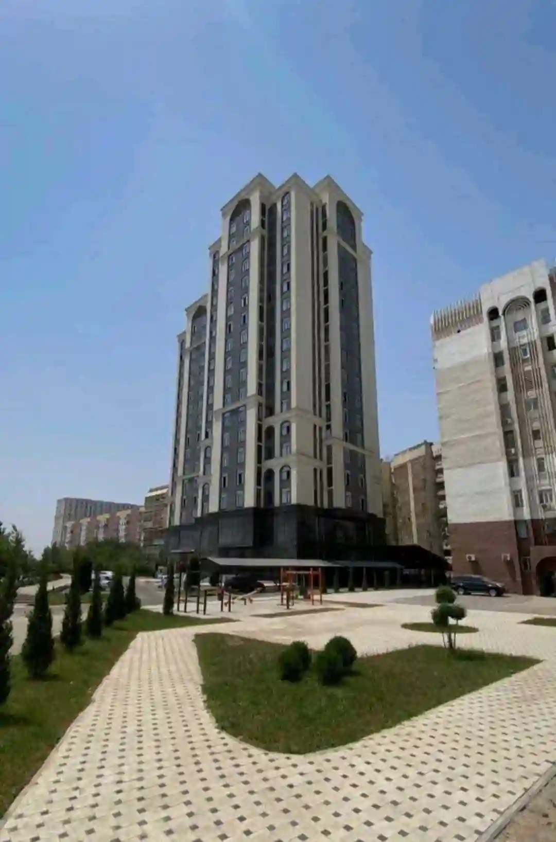 2-к квартира, 11 этаж, 63 м², Фирдавси